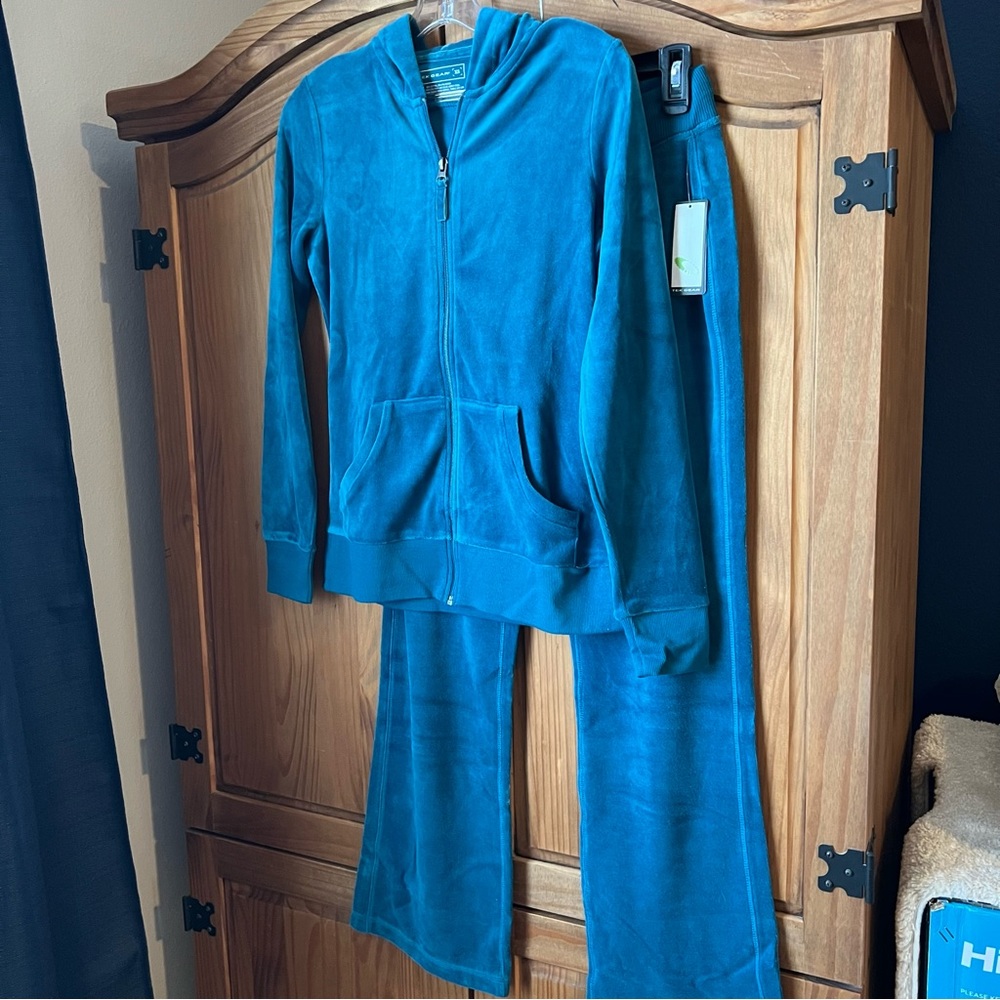 Tek Gear velour set